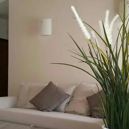 Apartment Aurora Appartamenti 2-6 Persone Negrar